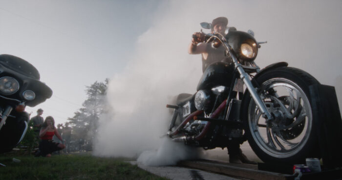 PlusRienNestEgalParAilleurs_10081514_72dpi