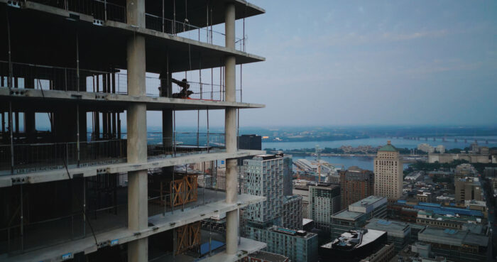 PlusRienNestEgalParAilleurs_10160617_72dpi